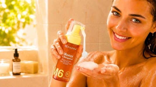 Cette huile de douche Sephora à 10,99€ sent l'été mieux qu'un soin de palace