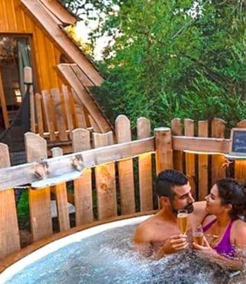 Less than 1 hour from Paris, these treetop cabins with hot tubs are the ultimate escape