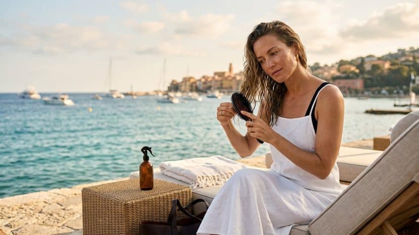 The 2-minute habit after swimming that saves your beach-damaged hair