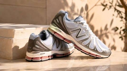 White sneakers are leaving the wardrobe, and this retro New Balance is taking their place