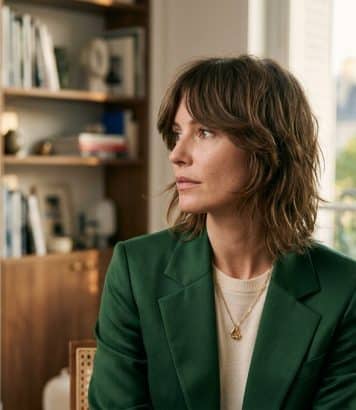 Bo Bragason relance cette coupe de cheveux des années 70 pour la rentrée