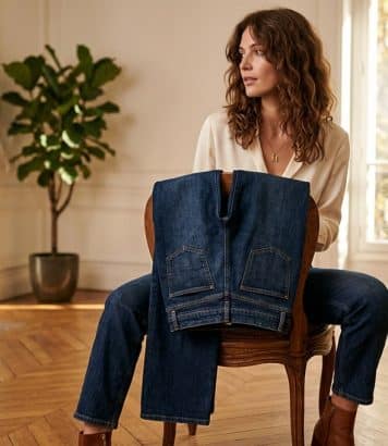 Wrangler, Levi's, Sézane : les jeans de la rentrée qui remplacent enfin la robe d'été