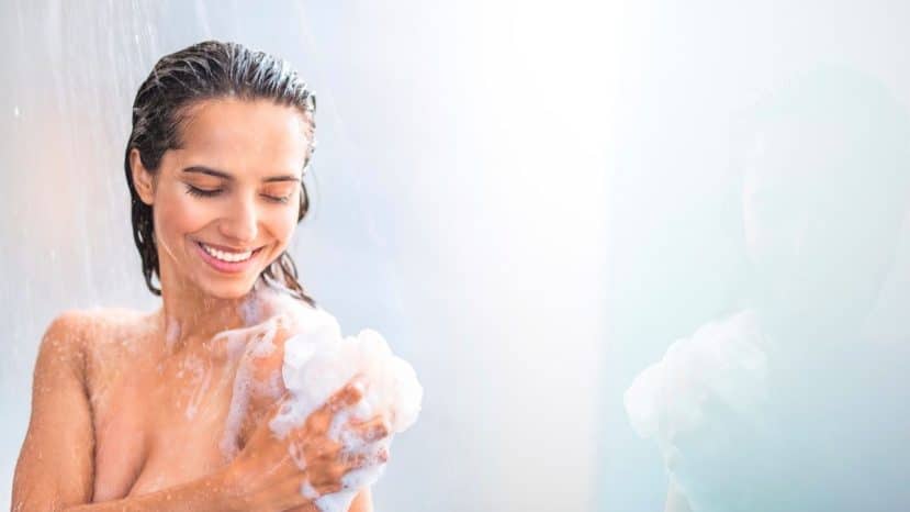 J'ai testé cette mousse Dove lavande et lait d'avoine, ma peau revit après l'été