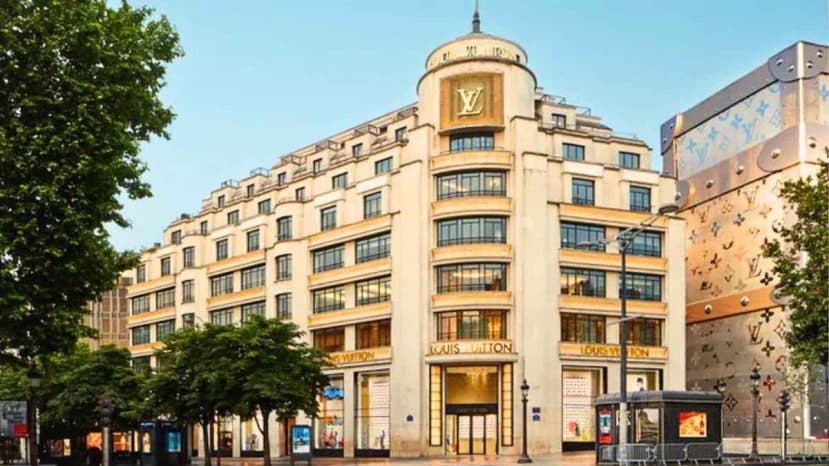Au 101 des Champs-Élysées, Louis Vuitton déploie 1 800 m² à visiter comme un musée
