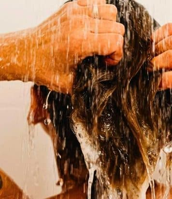 Why rinsing your hair properly changes everything for shine and scalp health