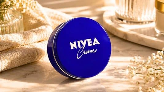 « Elle réduit le risque de nouvelles vergetures » : l'avis d'une experte sur la crème Nivea