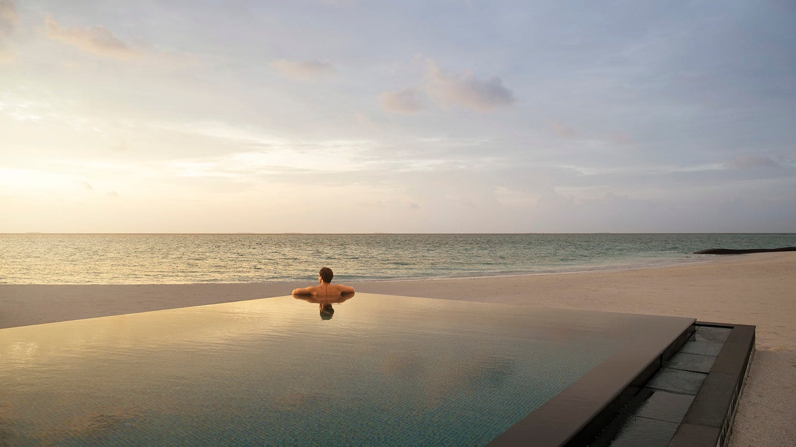 Four Seasons Private Island Voavah aux Maldives, l'île entière pour se retrouver en solo