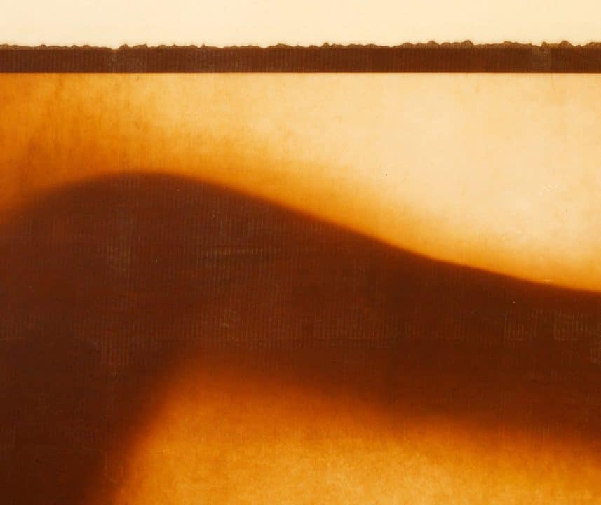 IBASHO à Anvers ouvre une exposition qui redéfinit l'entre-deux en 3 séries