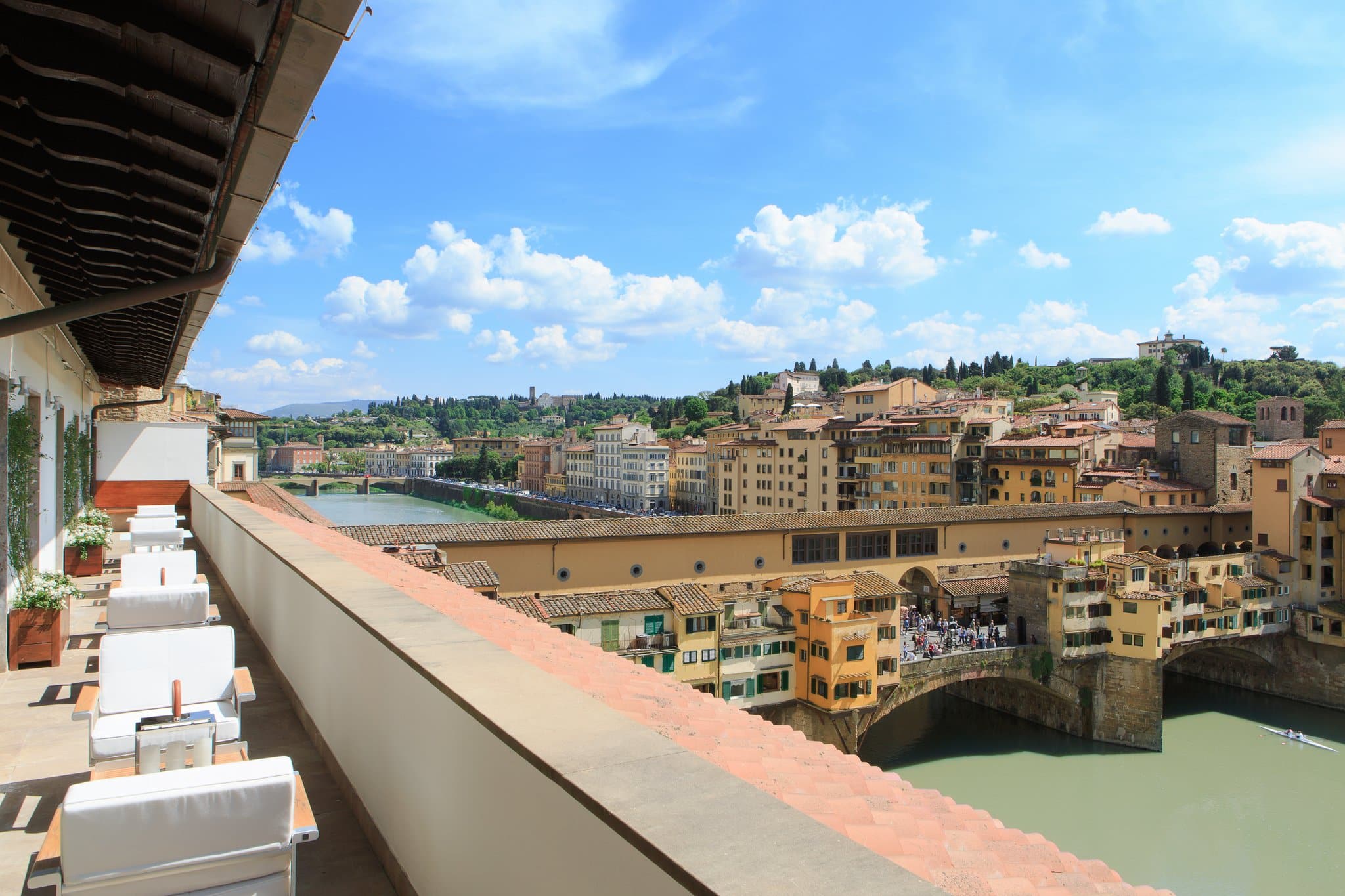 Portrait Firenze invite à vivre la Toscane en E-Vespa et vélo électrique à l'arrière-saison
