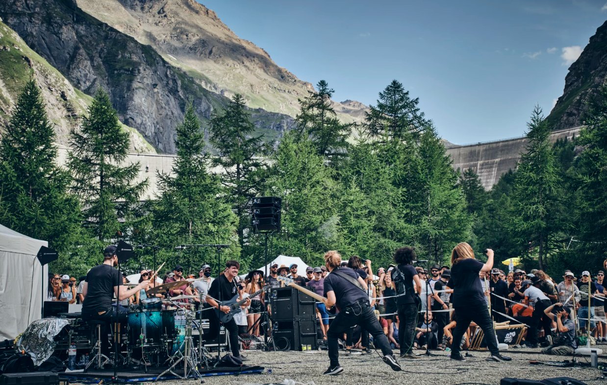 PALP Festival en Valais cet été six expériences entre alpages concerts et gastronomie alpine jusqu'au 19 septembre