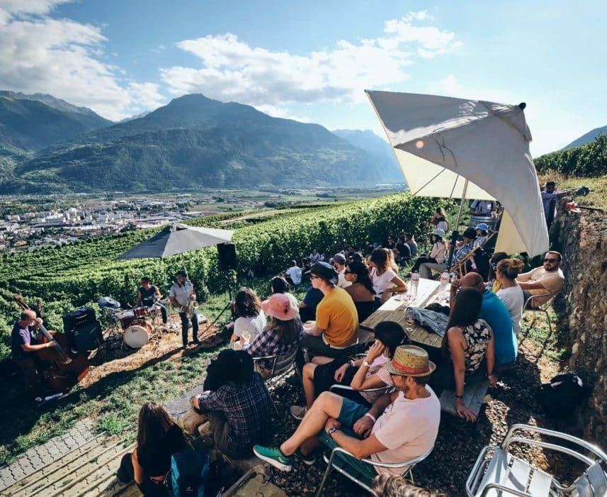 PALP Festival en Valais cet été six expériences entre alpages concerts et gastronomie alpine jusqu'au 19 septembre