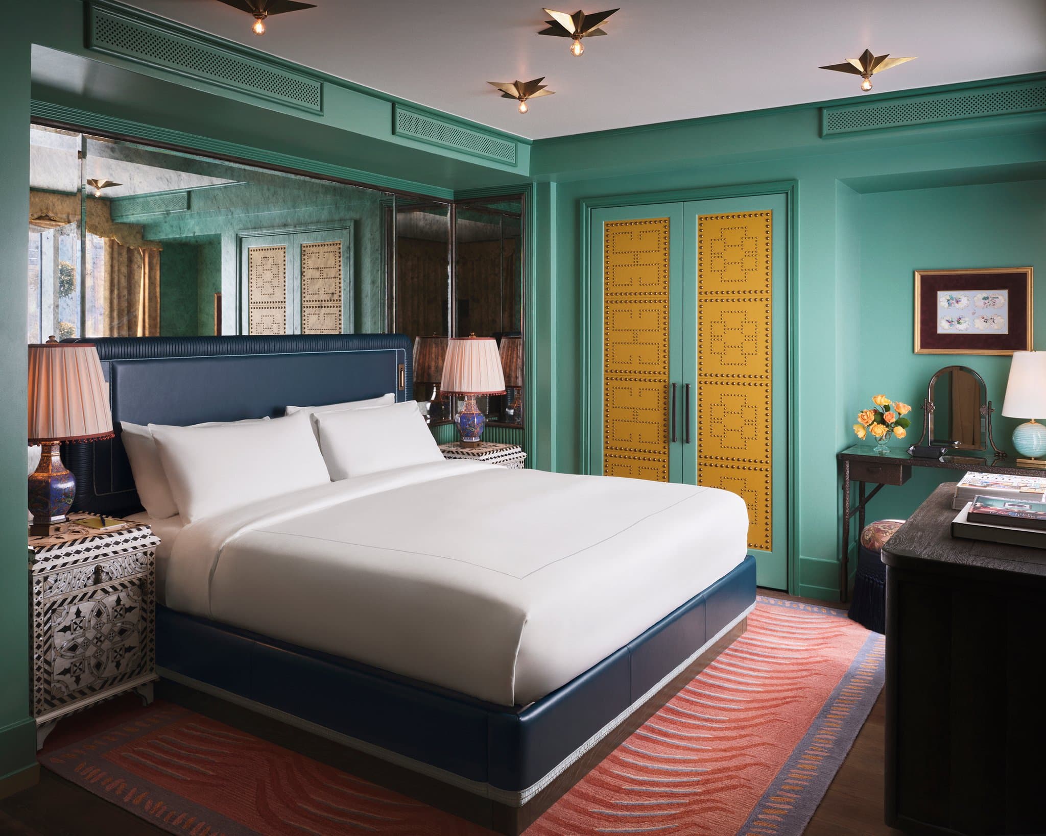 The Fifth Avenue Hotel sacré One To Watch aux World's 50 Best Hotels 2026 à Paris