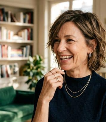This short shag is replacing the long bob and genuinely takes years off after 45