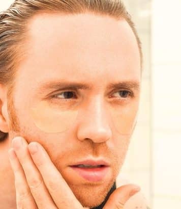 Ces anti-cernes homme camouflent cernes et imperfections en moins de 5 minutes