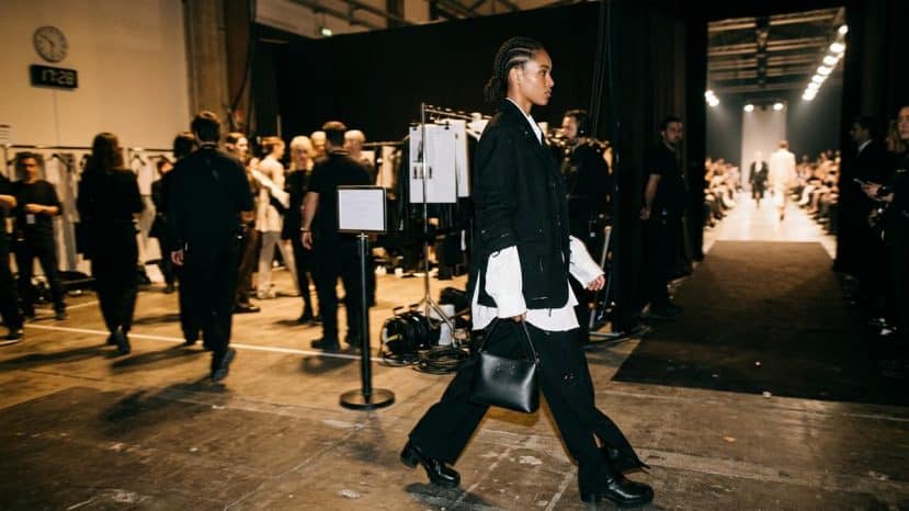 ParisSelectBook - Margiela et Saint Laurent défilent mardi 29 septembre à la Fashion Week Paris