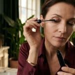 « Colorie la racine » : l'astuce d'un maquilleur pour un mascara sans effet panda