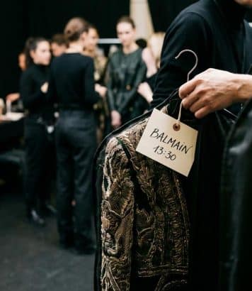 ParisSelectBook - Balmain et Dries Van Noten défilent mercredi 30 septembre à la Fashion Week Paris