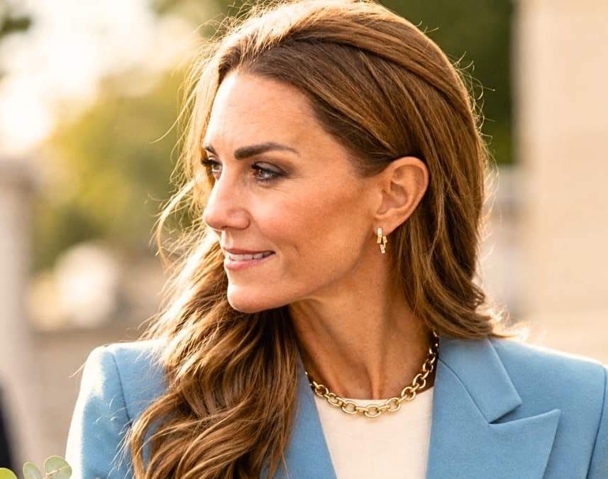 Les boucles d'oreilles étoile de Kate Middleton cachent un hommage bouleversant