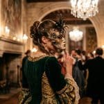 Ce bal masqué du XVIIIe siècle ressuscite dans un château de la vallée de Chevreuse