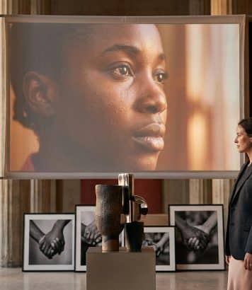 ParisSelectBook - Miu Miu confie le Palais d'Iéna à la cinéaste Alice Diop
