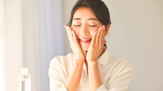 This K-beauty star ingredient regenerates skin better than retinol