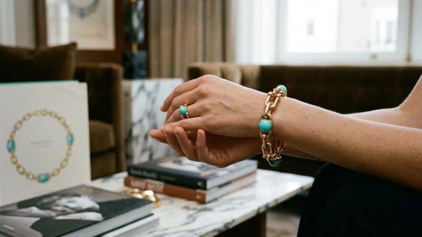 ParisSelectBook - Tiffany & Co. glisse la turquoise dans HardWear pour la première fois
