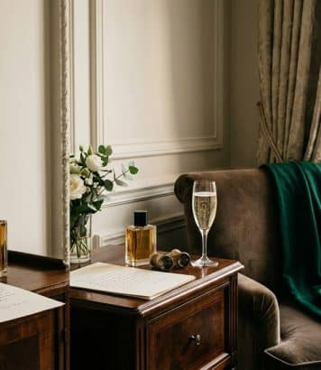 Cet hôtel à Paris transforme une suite en loge Céline Dion dès 659€ la nuit