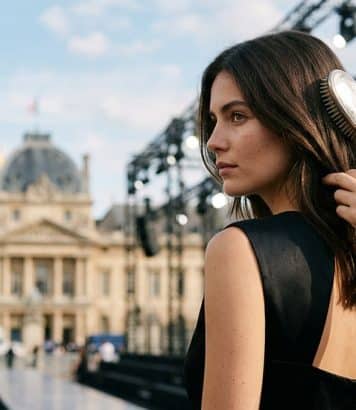 Le défilé L'Oréal Paris s'installe Place Joffre avec Kendall Jenner et Jane Fonda