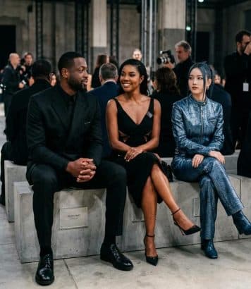 ParisSelectBook - Emilia Clarke, Dwyane Wade et K-pop au défilé Prada à Milan