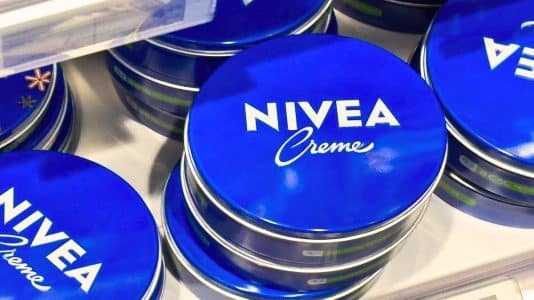 Nivea s'excuse officiellement pour les effets de son nouveau sérum anti-rides