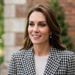 Kate Middleton mise sur ce smoky-eye marron pour sublimer sa veste pied-de-poule
