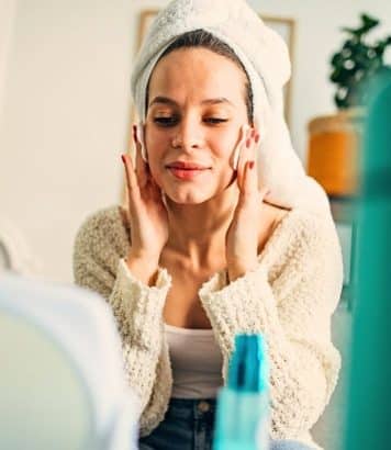 Ce soin 3-en-1 Erborian à 19,90€ remplace sérum et crème après 50 ans