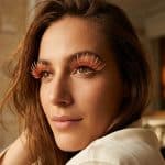 ParisSelectBook - Chanel nomme Lucia Pieroni directrice artistique Maquillage après ses cils XXL au défilé Croisière