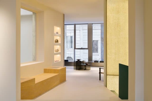 À Milan, The Frankie Shop joue la galerie d'art le jour et l'appartement la nuit