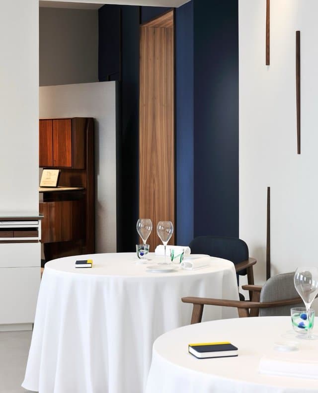À Milan, aimoenadia fait de chaque repas Relais & Châteaux un acte artistique