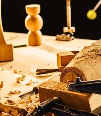 Acqua di Parma fête 110 ans en plaçant l'artisan au cœur de Cedro Virtuoso