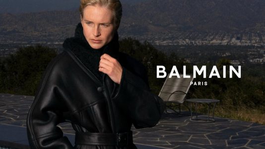 ParisSelectBook - Balmain signe un sac tailleur comme un arrêt sur image
