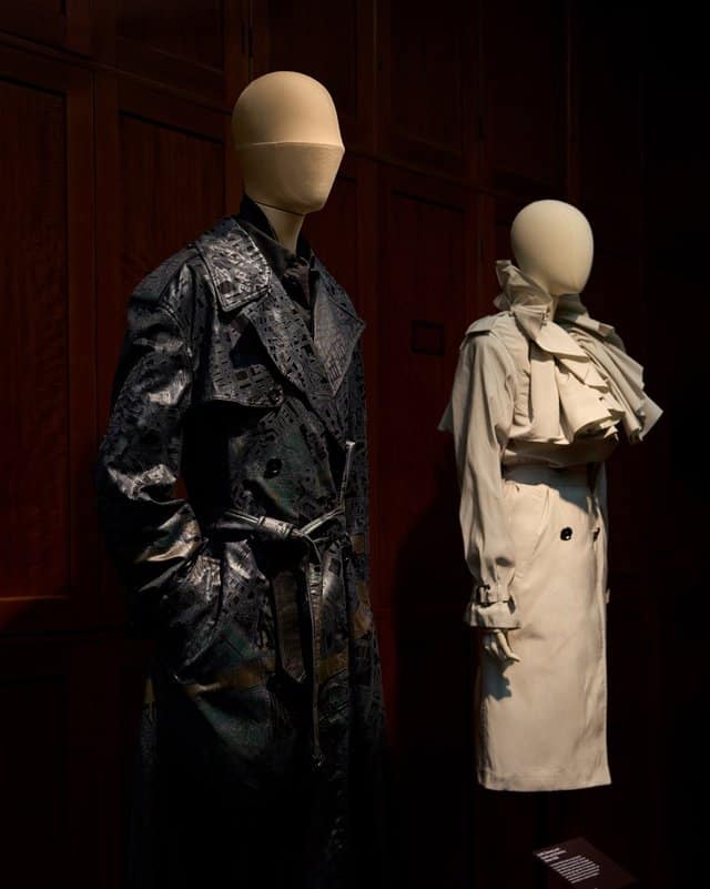 Burberry consacre une expo gratuite à 170 ans de trench-coat