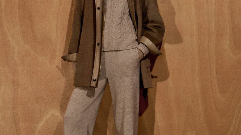 ParisSelectBook - Cachemire torsadé et fluide, Max Mara joue le beige total