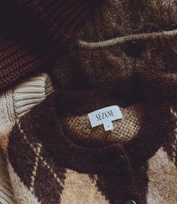 ParisSelectBook - Cardigan Florence, sac Solal et manteau Percy, la saison Sézane a un fil
