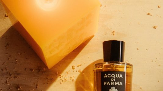 ParisSelectBook - Cedro Virtuoso, le parfum de bois qu'Acqua di Parma signe pour ses 110 ans