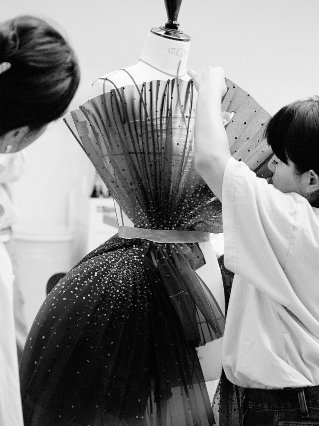 Céline Dion en Dior sur scène, une robe née en 1950