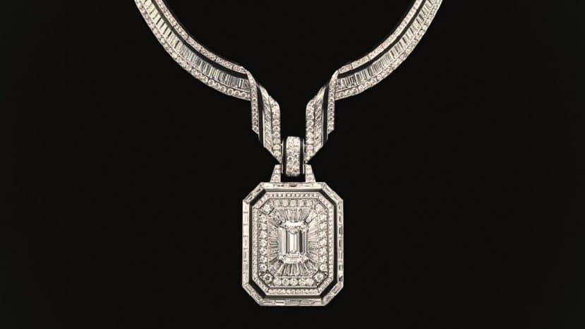 Céline Dion porte le collier Boucheron né Place Vendôme