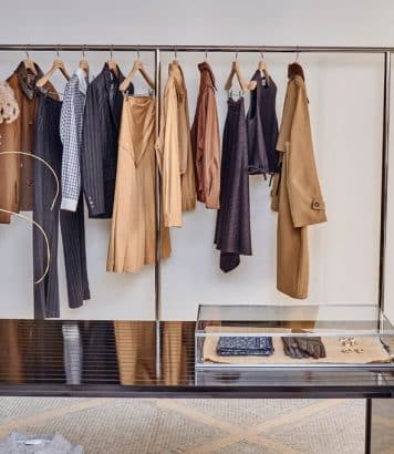 ParisSelectBook - Claudie Pierlot réinvente sa boutique des Francs-Bourgeois en lieu de vie