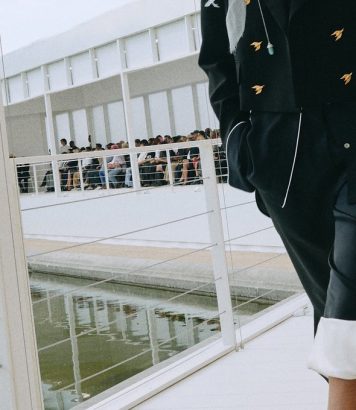 ParisSelectBook - Jonathan Anderson signe sa première collection Dior et laisse les formes vivre