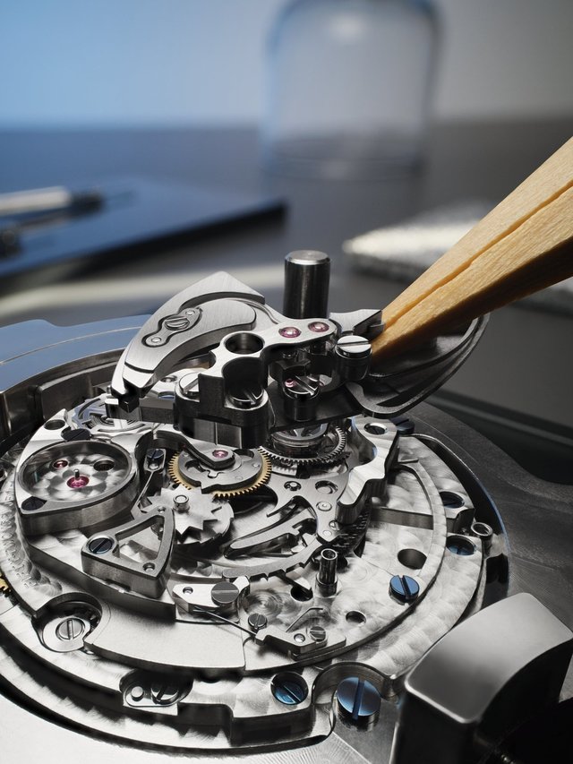 Le Cosmotourbillon de Jaeger-LeCoultre relit le ciel nocturne