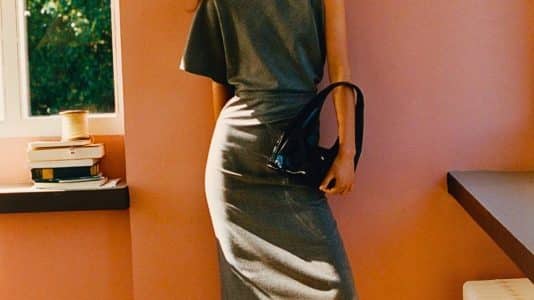 Longchamp installe son hiver 2026 à la Villa Savoye