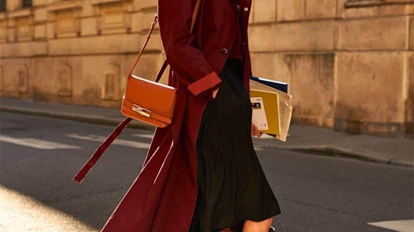 Longchamp joue la ceinture et le bambou pour son Smart Crossbody cet hiver