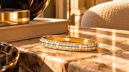 Louis Vuitton Joaillerie enrichit sa collection Damier de 8 nouvelles pièces unisexes en or et diamants