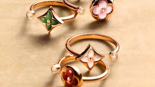 Louis Vuitton transforme sa fleur Monogram en bijou à composer soi-même